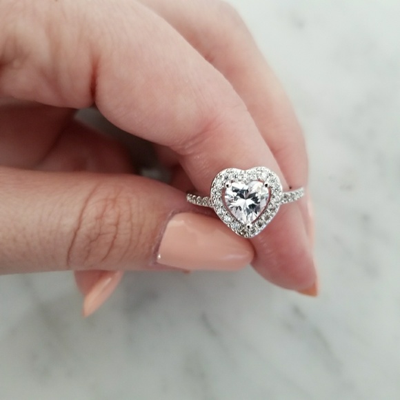 Jewelry - CZ Heart Diamond Ring Sz 9